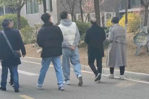 网曝吃瓜事件免费观看,免费观看背后的真相大揭秘 第3张 网曝吃瓜事件免费观看,免费观看背后的真相大揭秘 第3张